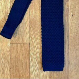 Brooks Brothers Knit Tie Solid Navy Blue 100% Wool NWT